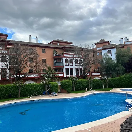 Lirio & Parking & Piscina *