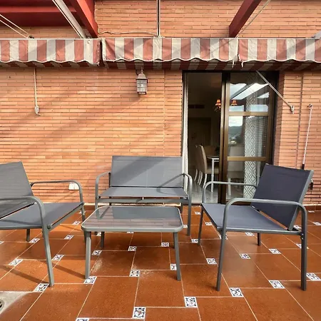 Lirio & Parking & Piscina Apartment