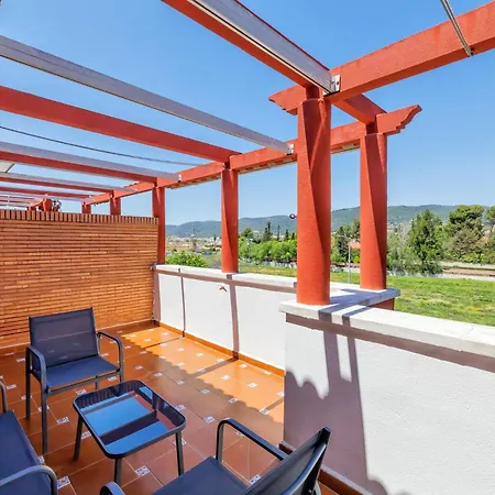 Lirio & Parking & Piscina Cordoba