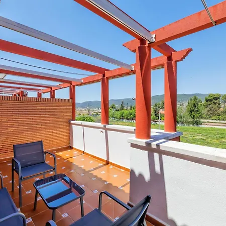 Lirio & Parking & Piscina Cordoba